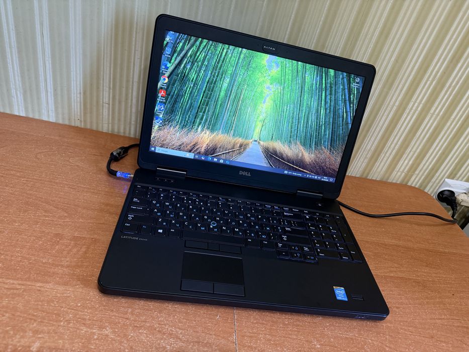 Ноутбук dell 5540 i5 4gen hullhd ips