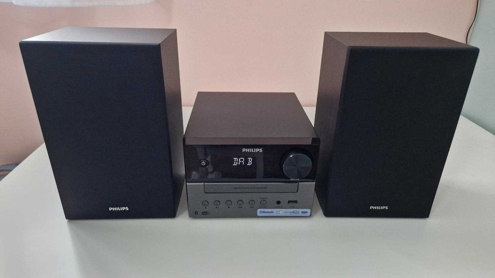 Wieża Philips DAB CD Bluetooth model TAM3505