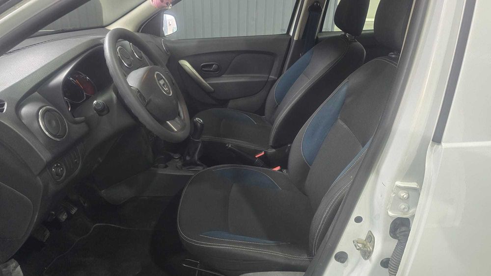 Dacia Logan 0.9 MCV - Salvado