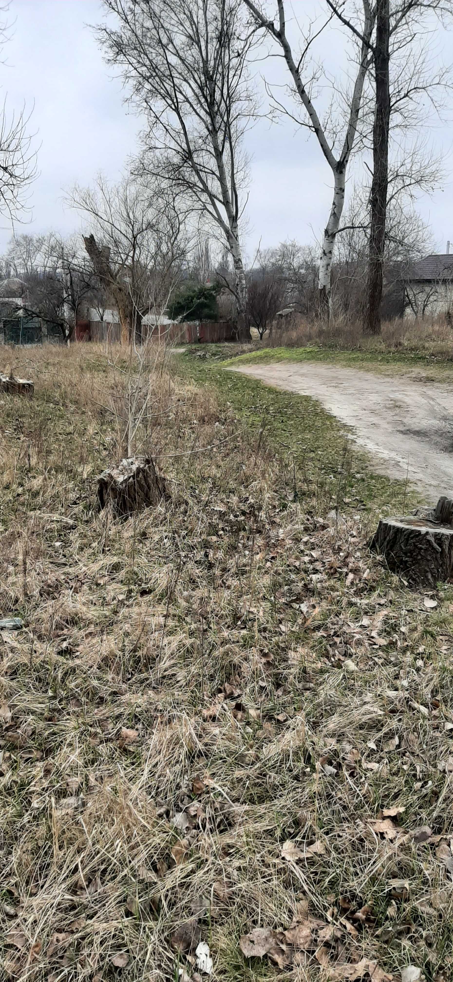 Земельна ділянка 10 сот. під будівництво індівідуального будинку