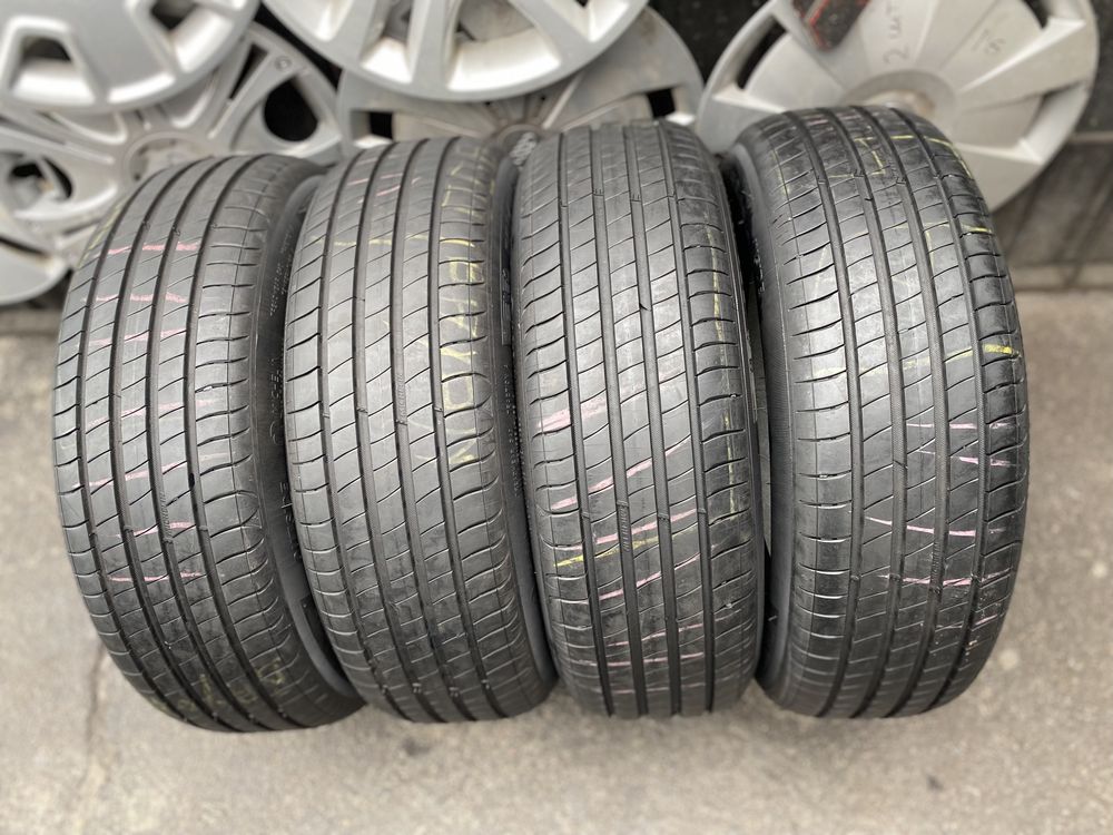 Шини/резина 185/65 R15 Michelin Primacy4 як нові! 22рік