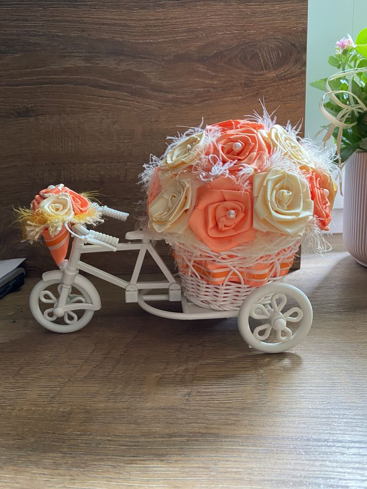 Rowerek z kwiatami