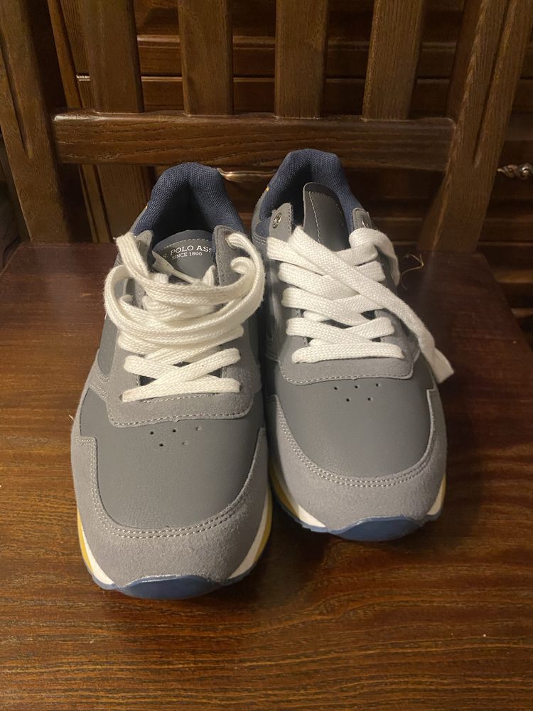 Чоловічі кросівки   U.S. Polo Assn 41р