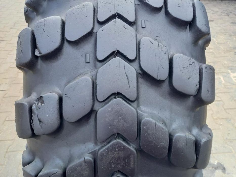 Opona używana rolnicza 1300x530x533; 530/70-21 KAMA 1400zł W4665