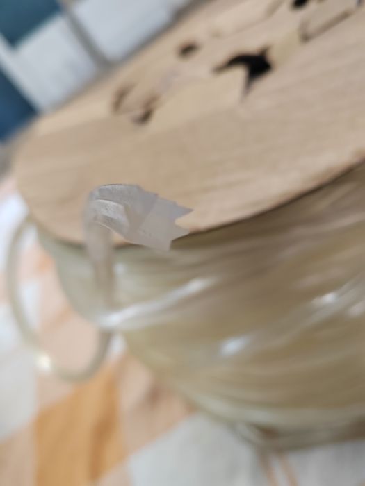 Уплотнитель раздвижной системы шкафа купе. Мебельная фурнитура