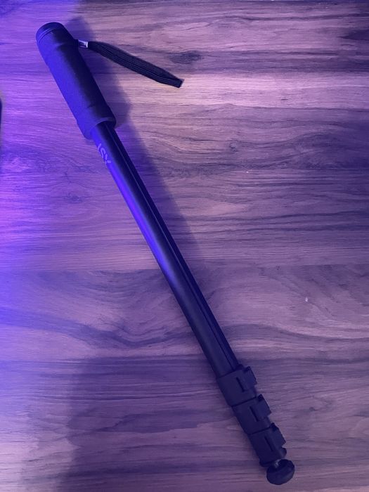 Monopod Izy 1,75 m + futerał, praktycznie nieużywany, stan idealny