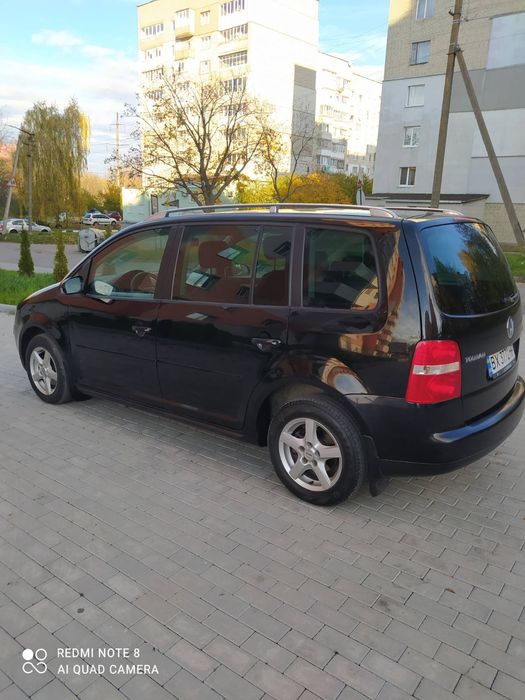 Продам Volkswagen touran