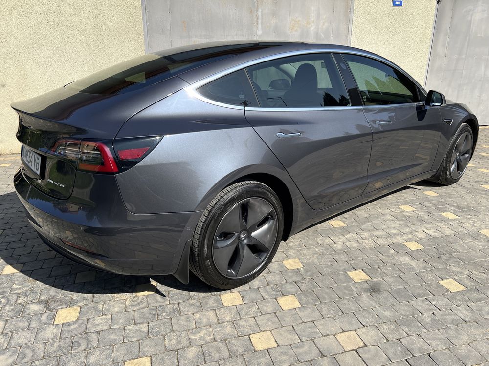 Tesla Model 3 2018 Dual Motor Long Range 75KW