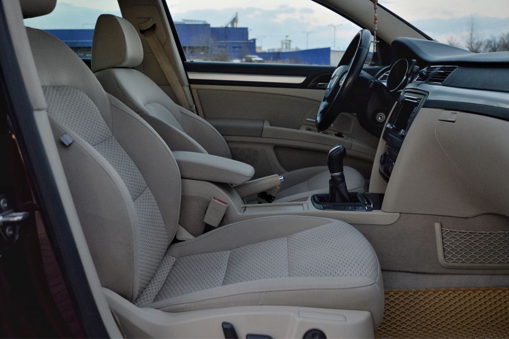 Skoda superb 2010р 1.8 tsi