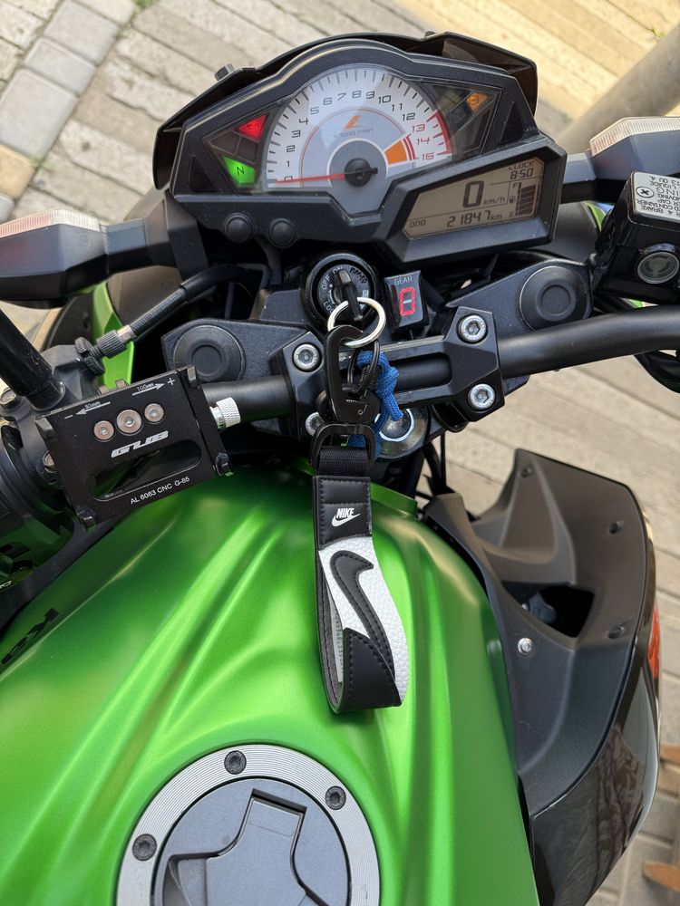 Продам мотоцикл Kawasaki Z300 2016г.