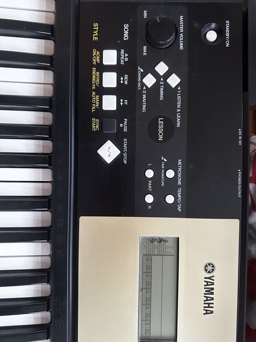 keyboard yamaha ypt 220