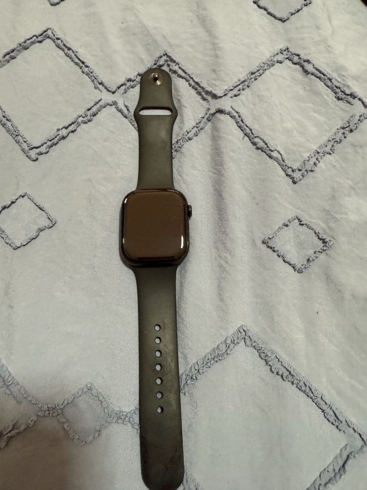 Apple watch series 10