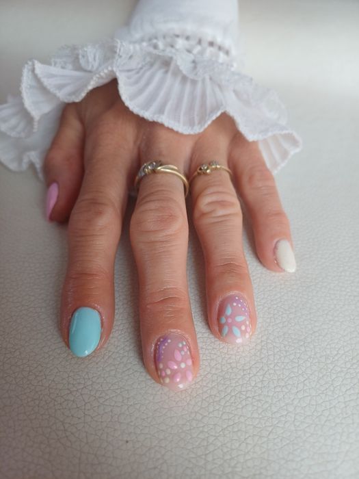 Paznokcie manicure pedicure promocja