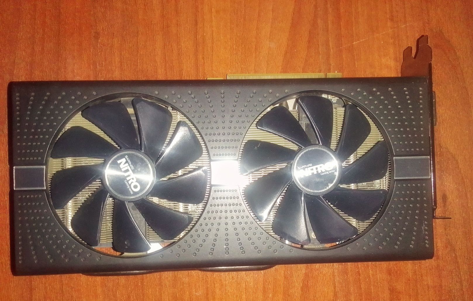 Sapphire Nitro RX580 8Gb