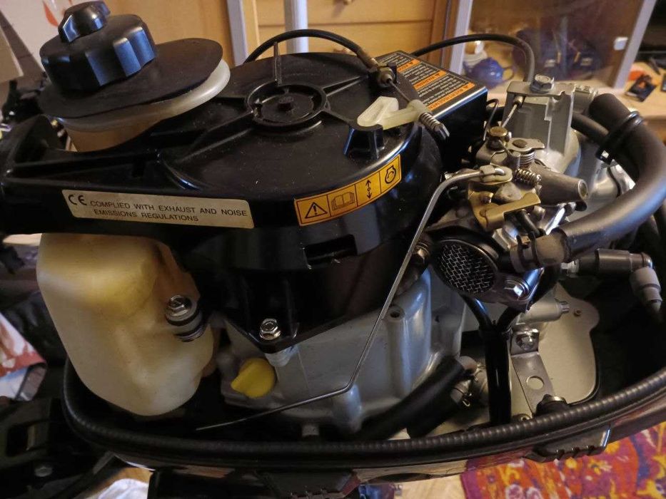 Suzuki DF-6S човновий двигун чотиритактний