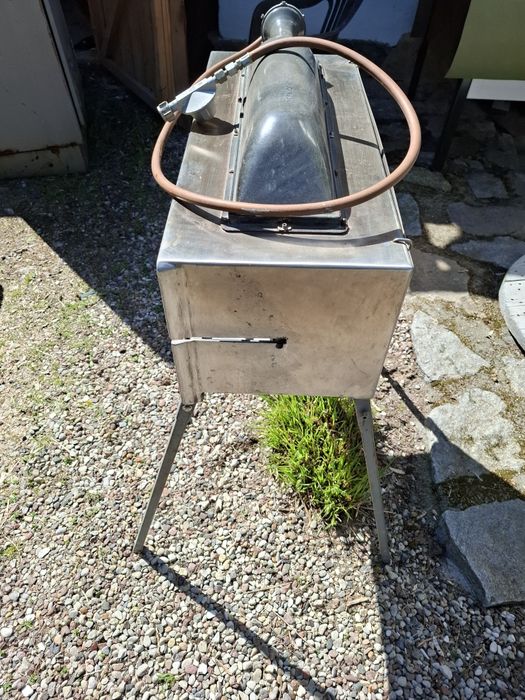 Grill gazowy ze stali nierdzewnej