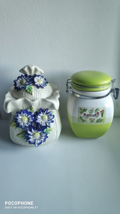 Продам нову ємкость для сипучих продуктів