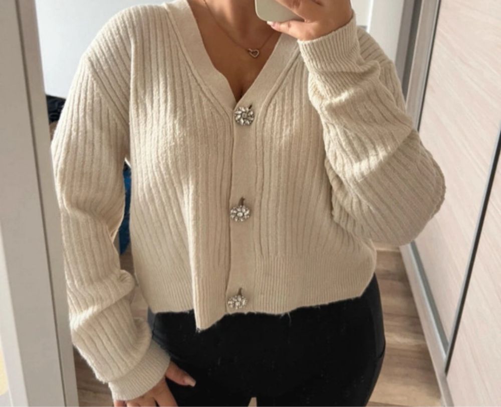 prazkowany sweter bizuteryjny H&M L
