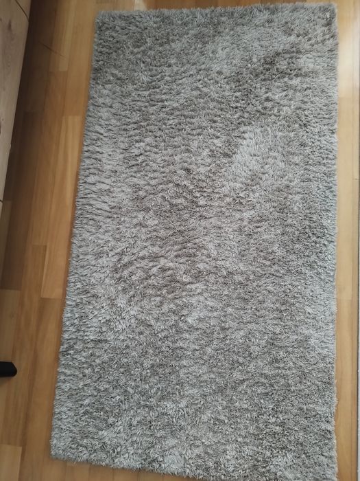 2 Tapetes de pêlo castanho claro