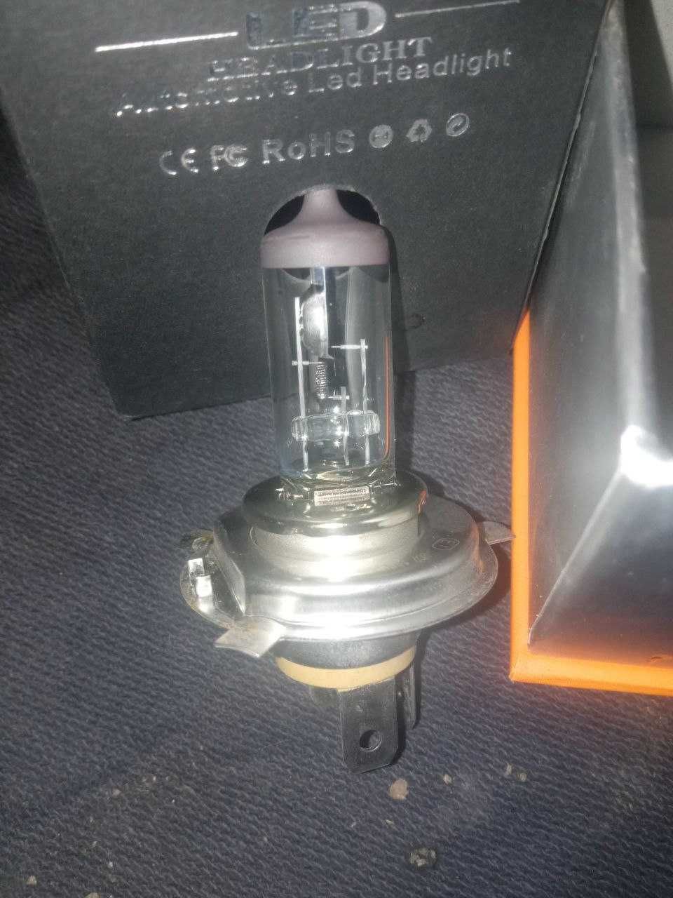На продаж - Лампочки 12v 55w Авто, Мотоцикл - 4шт
