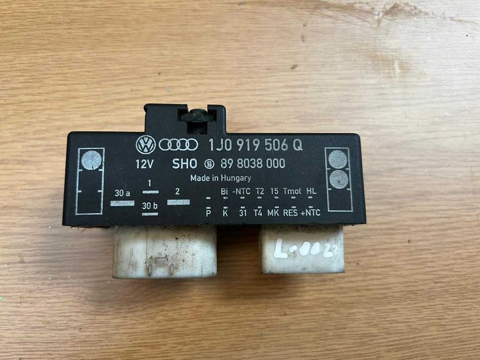 Rele controlo ventilador Audi / Seat / VW