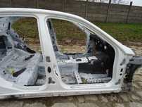 MERCEDES W212 LIFT 09-16 2.2CDI PRÓG SŁUPEK PRAWY