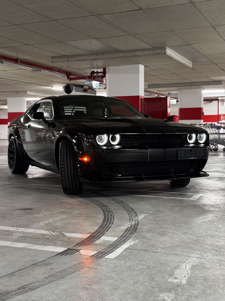 Dodge challanger kit SRT