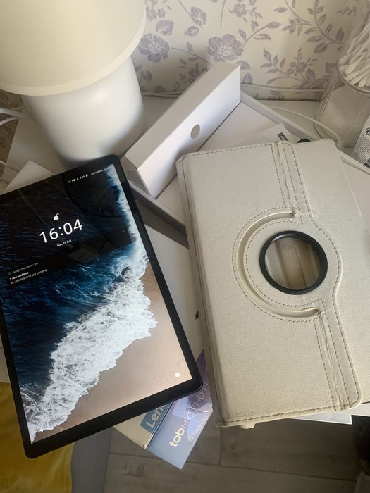 Планшет Lenovo M10 FHD Plus 4/128 4G LTE, 10,3 дюйма + чехол книжка