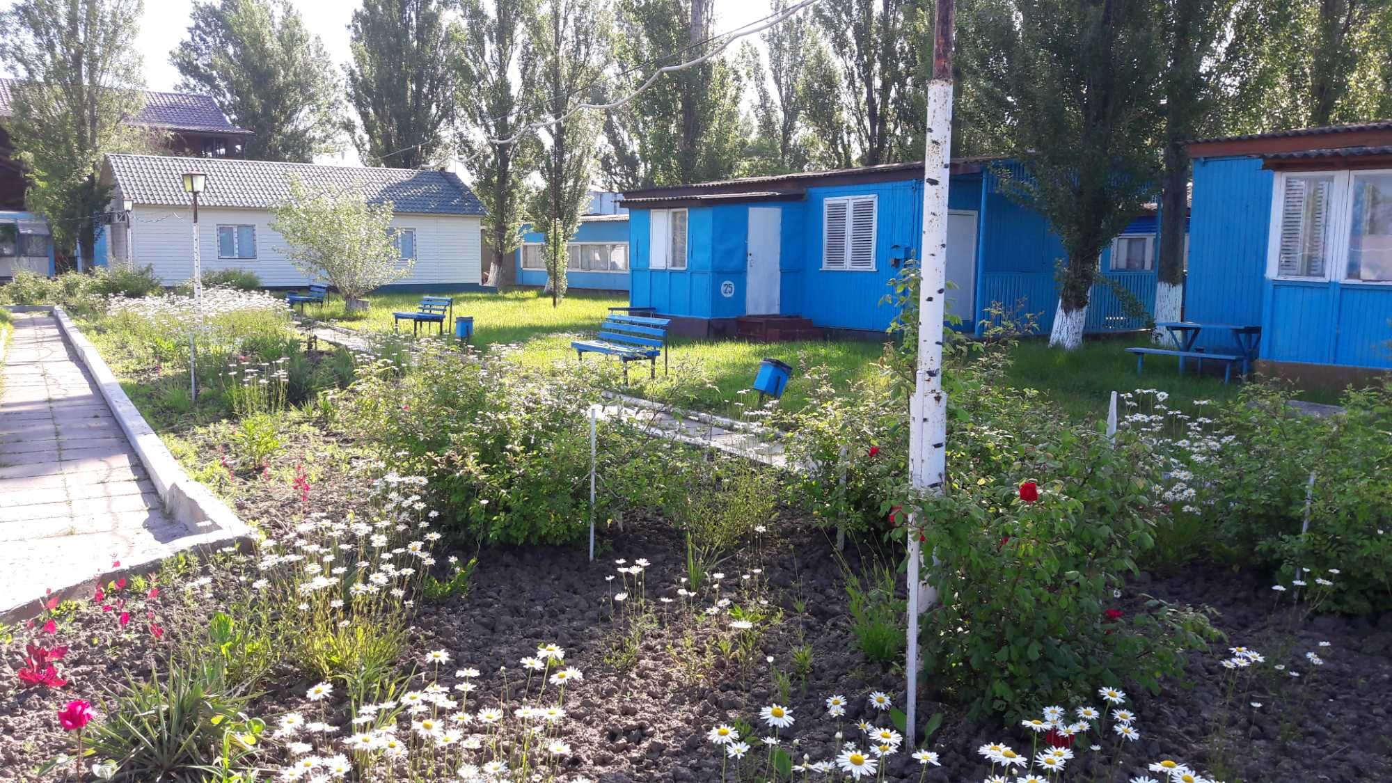 Відпочинок в Кароліно -Бугаз ! Номери   з усіма зручностями.