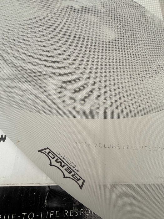 пластики remo SILENTSTROKE для тихої ударної установки 16 та 13