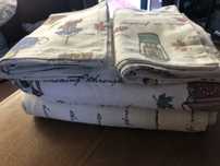 Conjunto de lencois e almofadas
