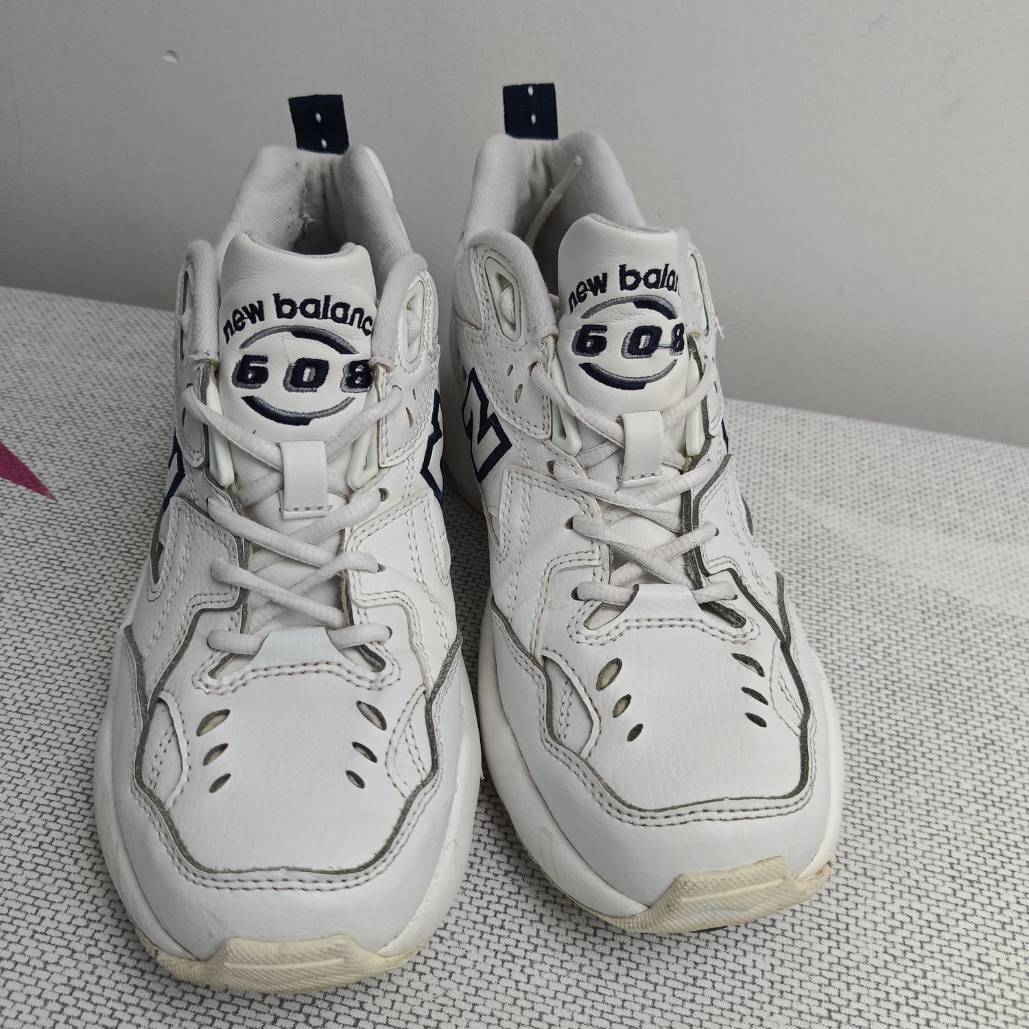 Buty New Balance 608 białe 38,5
