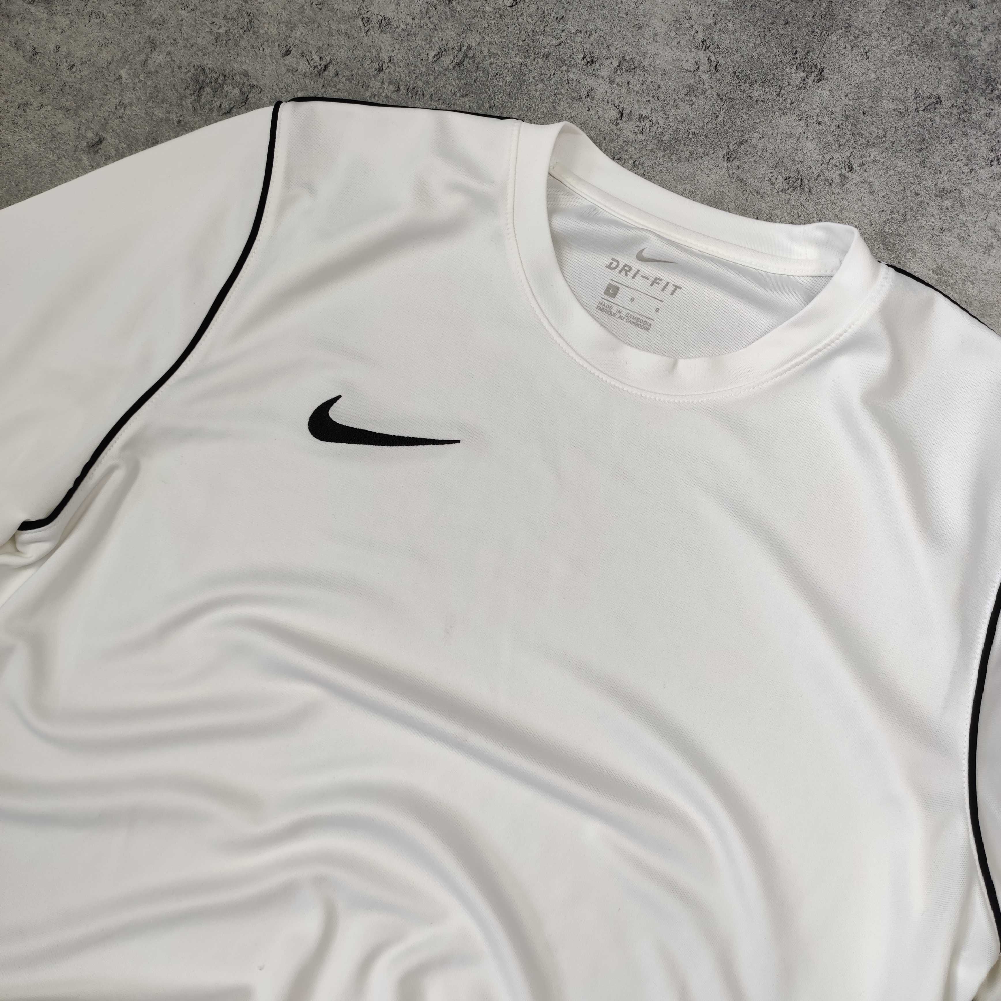 MĘSKA Koszulka Sportowa Biała z Małym Logo Haft Nike Biegowa Siłownia