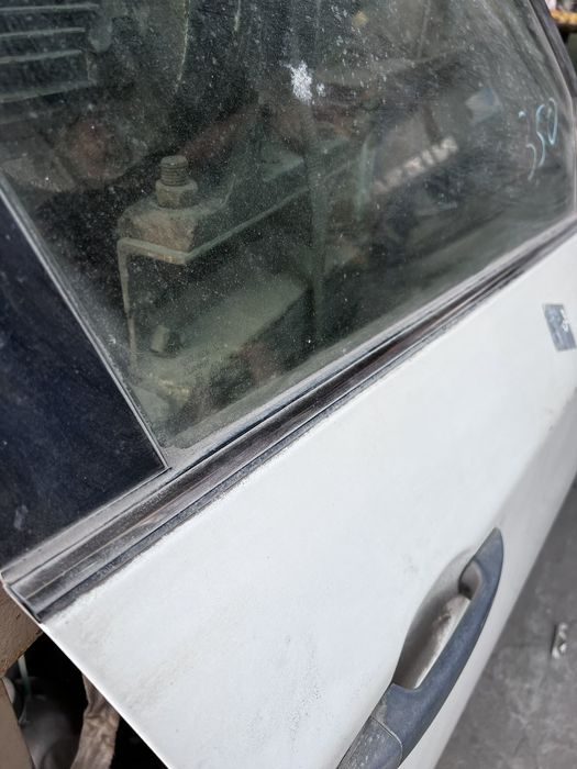 Дверь передняя правая Subaru Impreza  2007 2014 GE GV GH GR