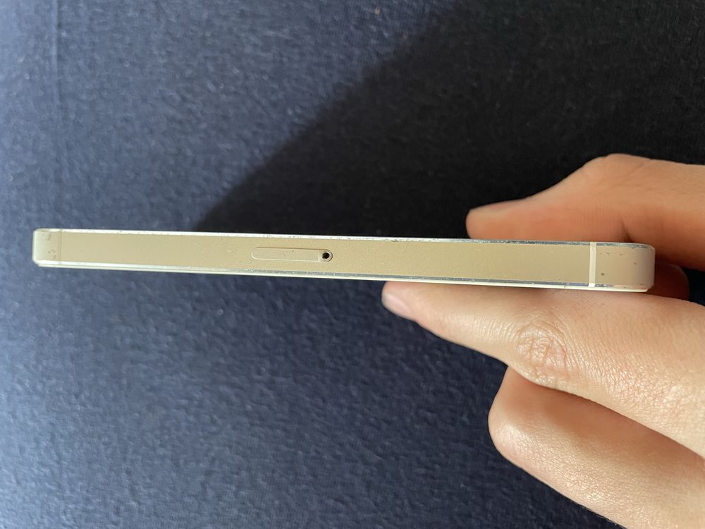iPhone SE 1. generacji 16 GB