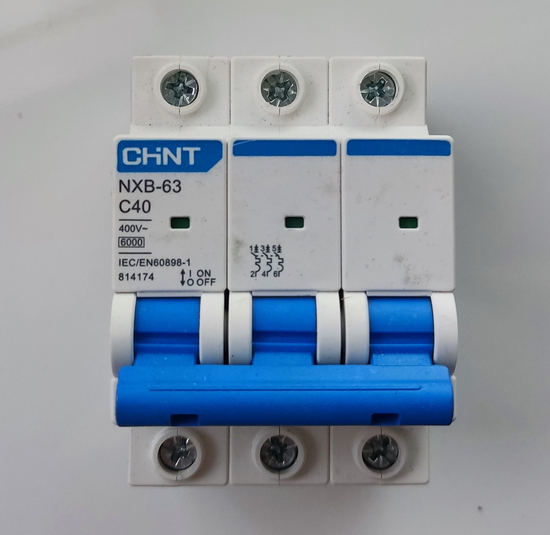 Автомат CHINT NXB63 C40