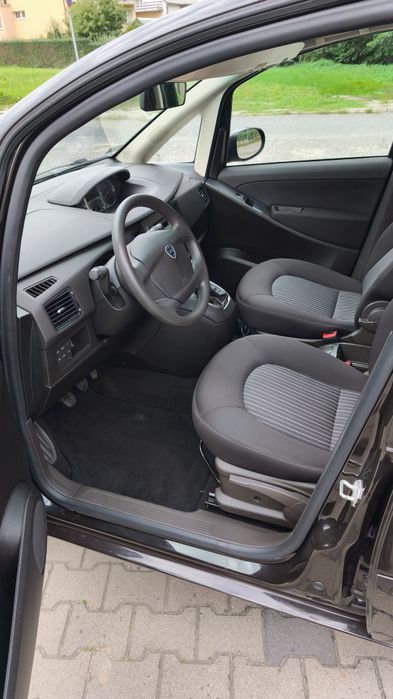 Lancia Musa 2010r 1.4 16v 6 biegów klimatyzacja bez rdzy Idea Panda