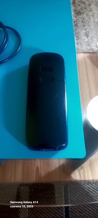 Huawei, stan idealny,komóra dla seniora z ładowarką bazową.