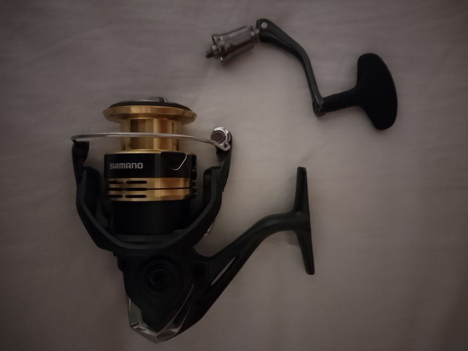 Продам катушку Shimano Sahara