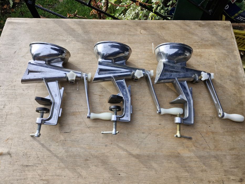 Stare Zabytkowe Maszynki Sokowniki z PRL-U