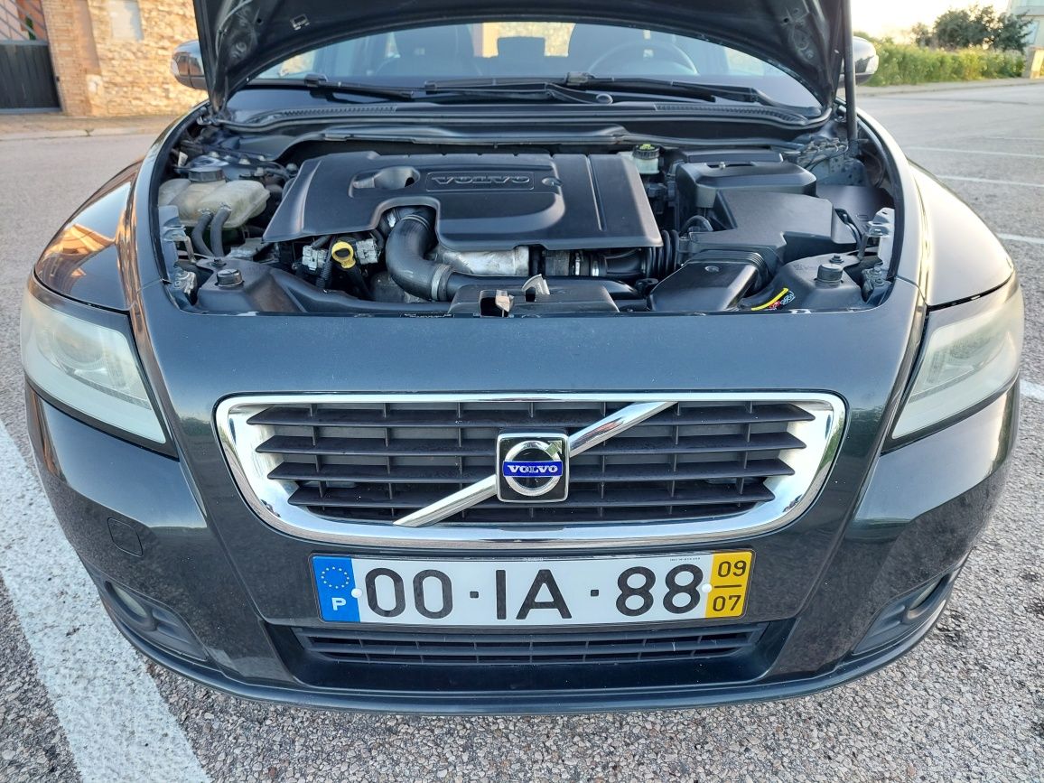 Volvo 1.6 D Drive Momentum