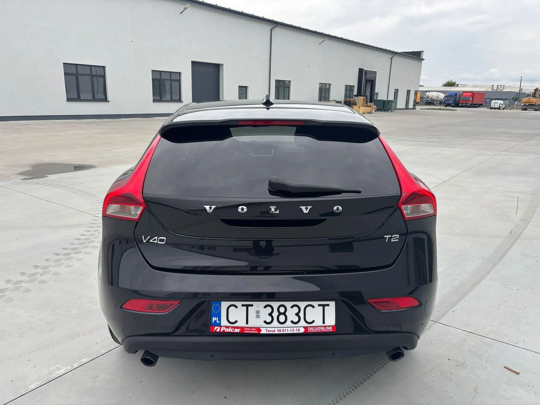 Volvo V40