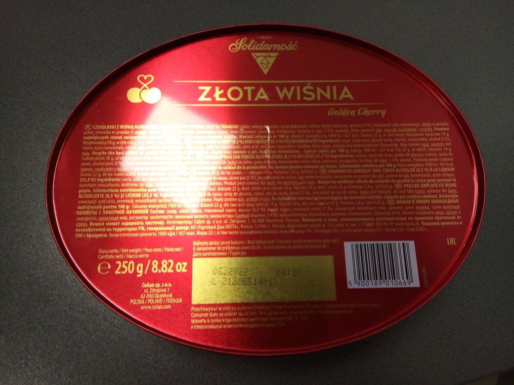 Pudełko metalowe po czekoladkach