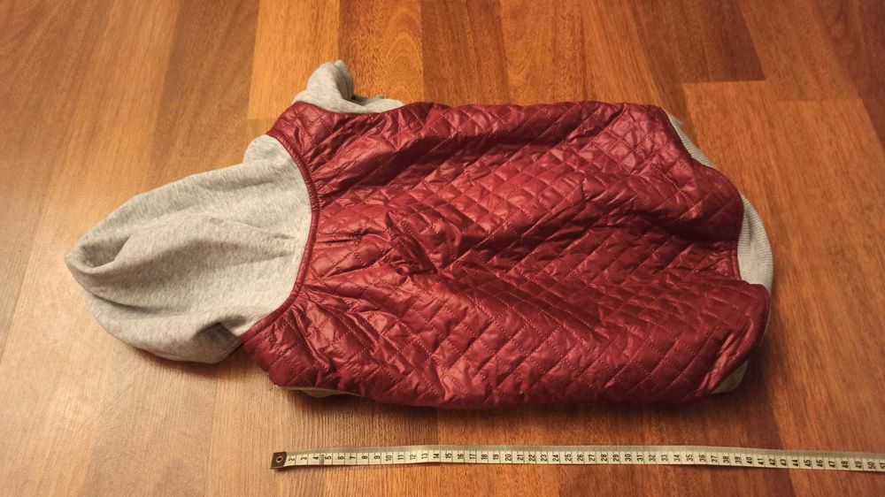 NA CEL CHARYTATYWNY Ubranko dla psa. Kurtka. Długość 40 cm