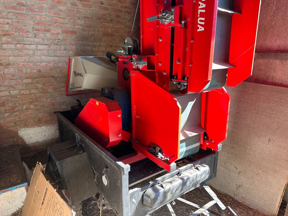 Подрібнювач гілок Arpal