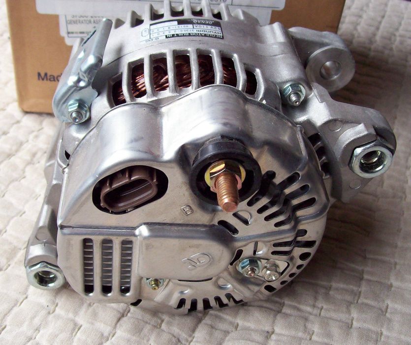 Генератор новый Kia Hyundai Sonata 37300-25301