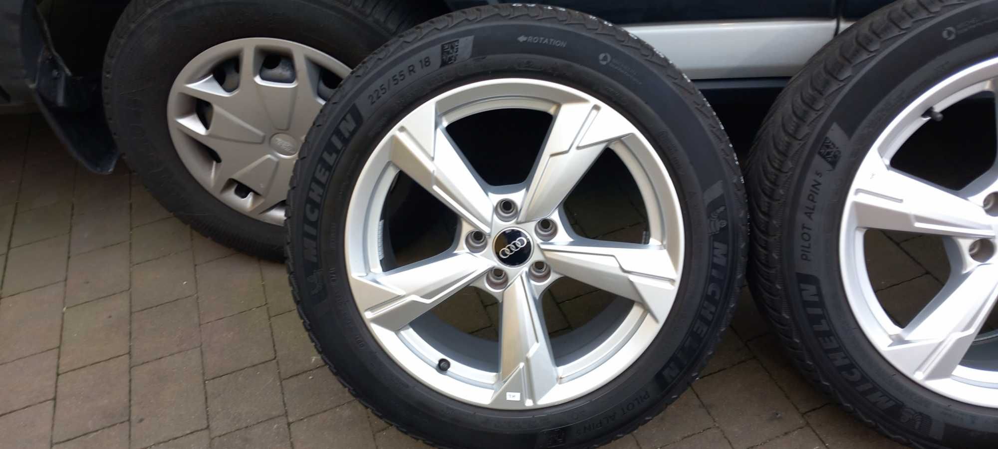 Felgi oryginał AUDI A4/A6/Q5/S4 8Jx18, 5x112, ET39, 66.6, 2021r. Super