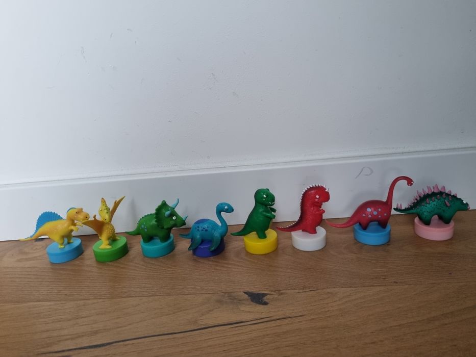 Dinozaury pieczątki figurki