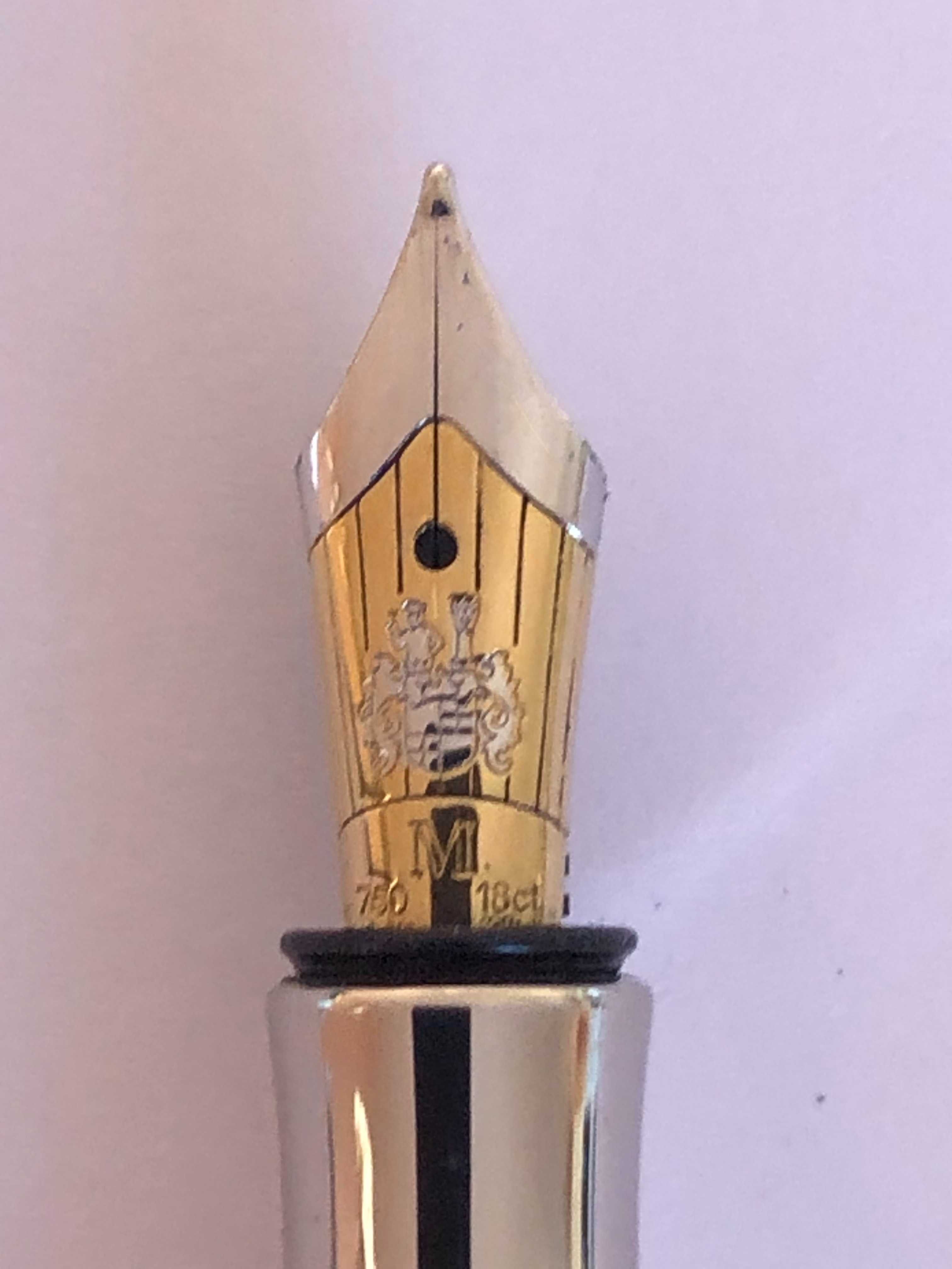 Caneta Graf Von Faber Castell- Classic Ebony (platina)-Aparo M18K
