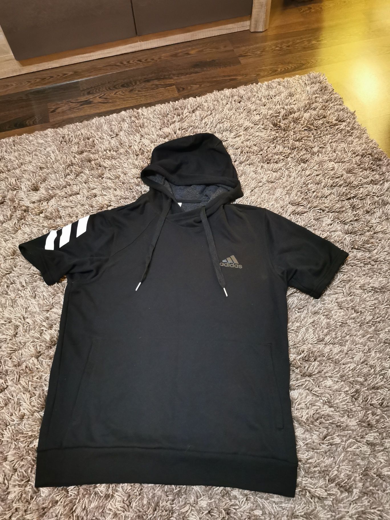 ADIDAS bluza z krótkim rękawem